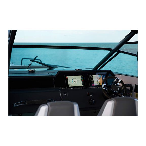 NSX 9 Multifunction Display with Active Imaging 3 in 1 Transducer and C-Map Discover X Charts image number 8