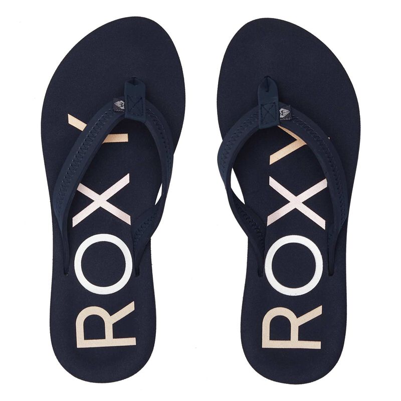 slippers for wide feet womens