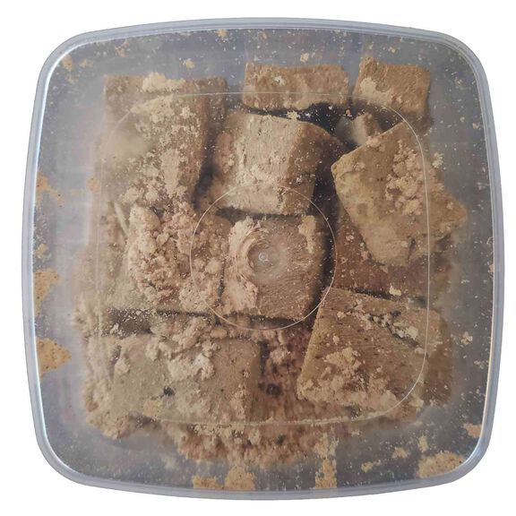2 oz. Bait Binder Catfish Cubes Liver Bait, Cheese Anise image number 1