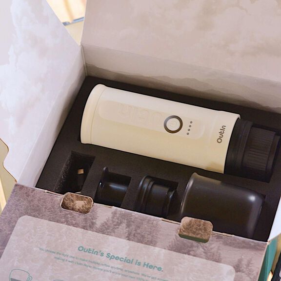 Nano Portable Electric Espresso Machine, Pearl White image number 5