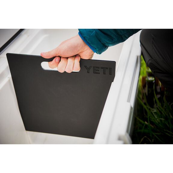 Short Divider for Tundra 65 Coolers image number 1