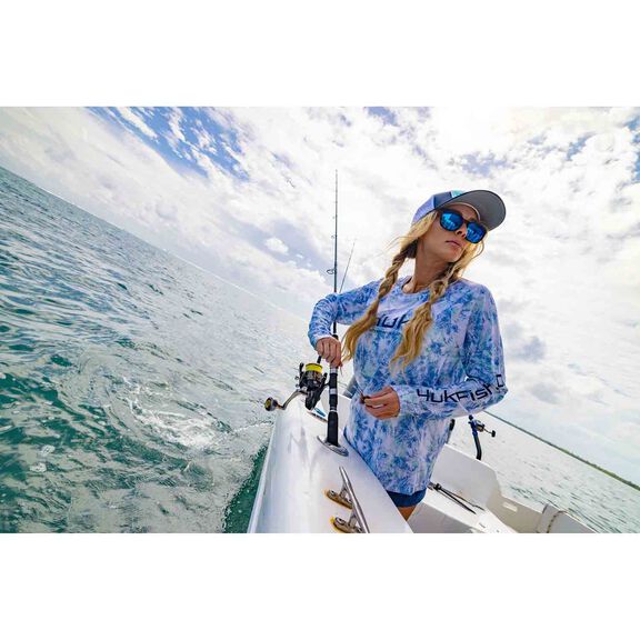 Women's Aqua Dye Pursuit Shirt image number 2