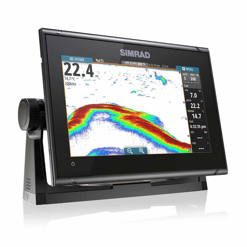 GO9 XSE Fishfinder/Chartplotter Combo with Active Imaging 3-in-1 Transducer and C-MAP Pro Charts image number 2