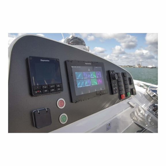 AXIOM 9 DV Multifunction Display with CPT-100DVS DownVision Transducer and Navionics+ Charts image number 1