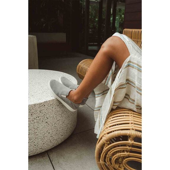Women's Pehuea Luxe Shoes image number 5