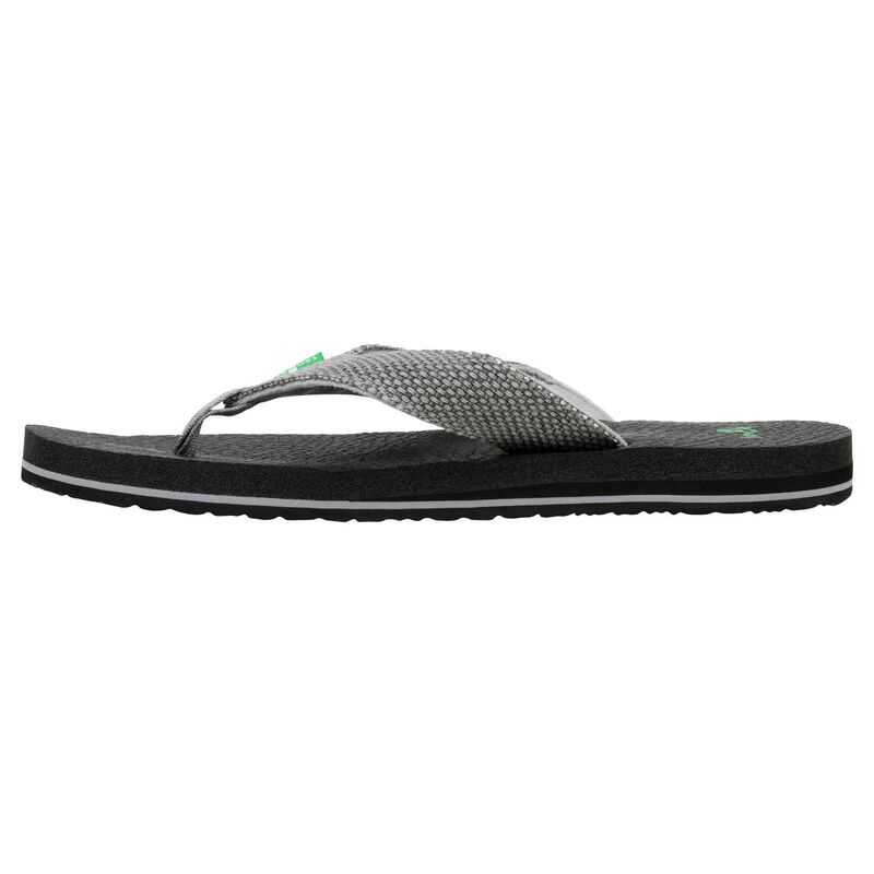 Men's Yogi 4 Flip-Flop Sandals | West Marine