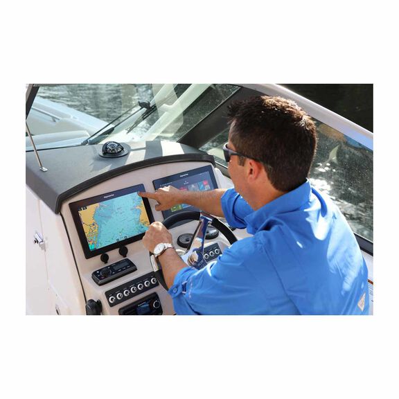 AXIOM 12 RV Multifunction Display with RealVision 3D Transducer and Navionics+ Charts image number 2