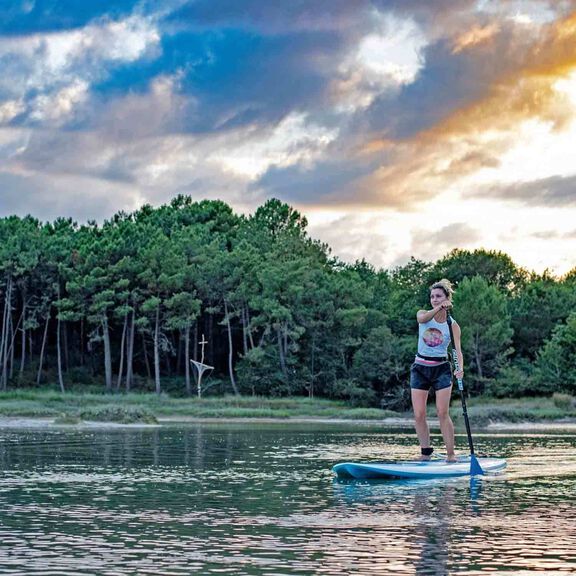 11' Tough-Tec Beach Stand-Up Paddleboard Package image number 2