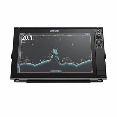 NSS16 evo3 S Multifunction DIsplay with US C-MAP Charts
