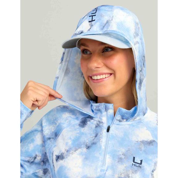 Women's Icon Tropicamo Hooded Shirt image number 3