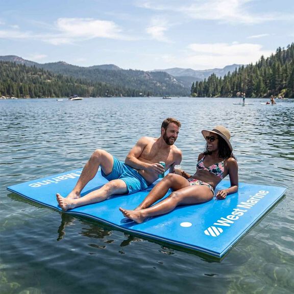 3-Layer Water Carpet, 9' x 5 1/2' image number 2