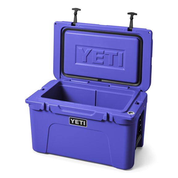 Tundra&reg; 45 Marine Cooler image number 1