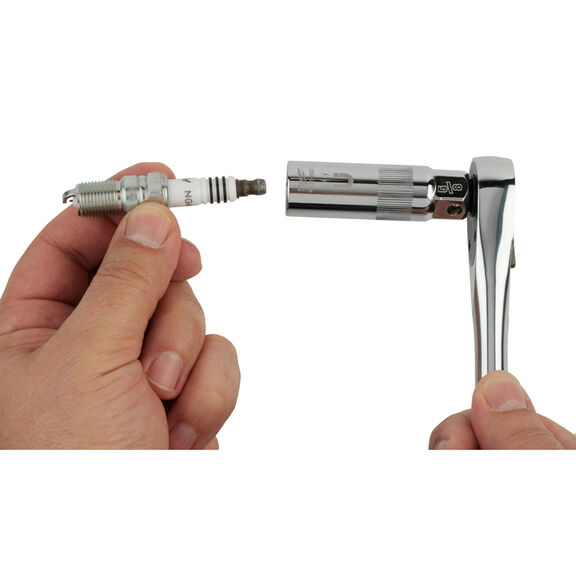 3/8" Drive 5/8" Magnetic Spark Plug Socket image number 6