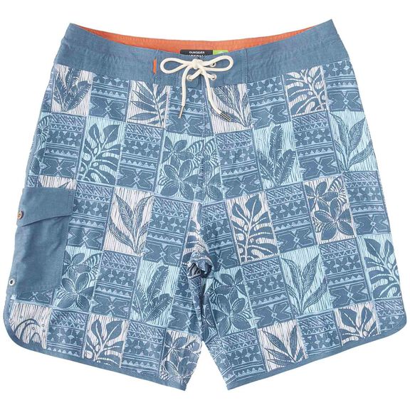 Men's Leaf Boxes Scallop Board Shorts image number 0