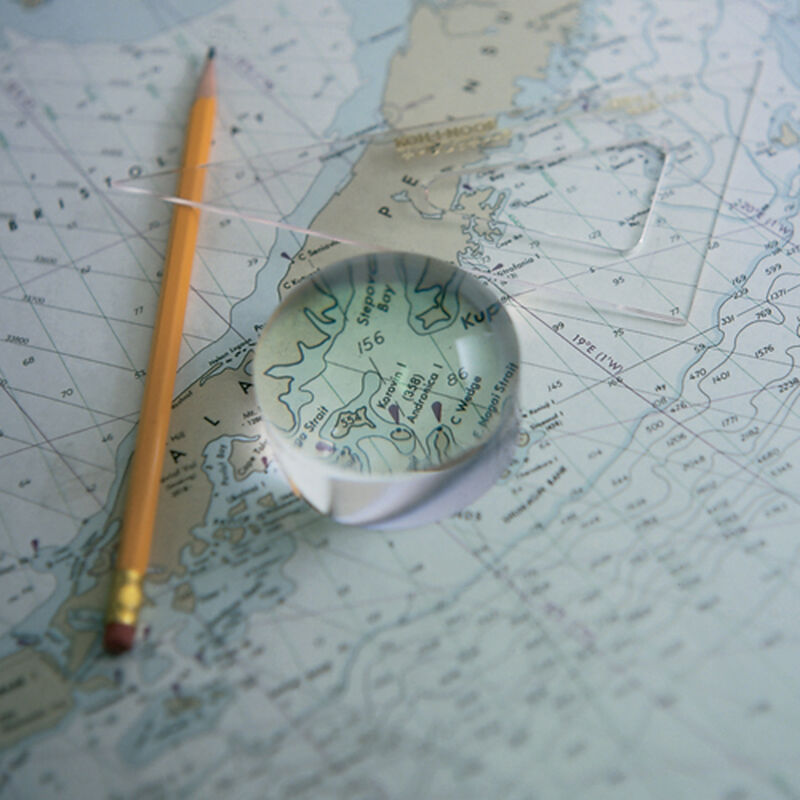 WEST MARINE Chart Magnifier | West Marine