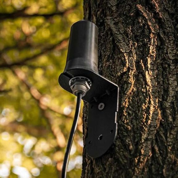 Vosker Long Range Cellular Antenna for Outdoor Surveillance image number 2