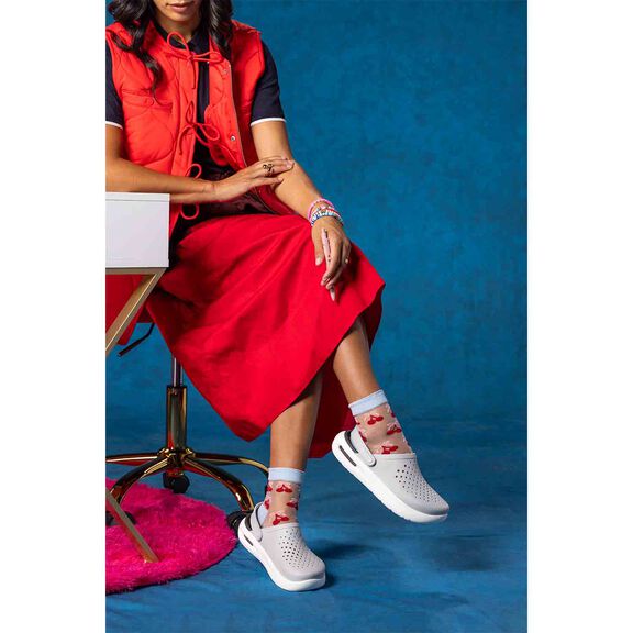 InMotion Clogs image number 1